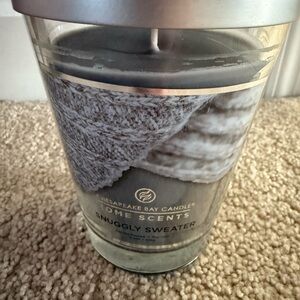 Chesapeake Bay Candle Snuggly Sweater